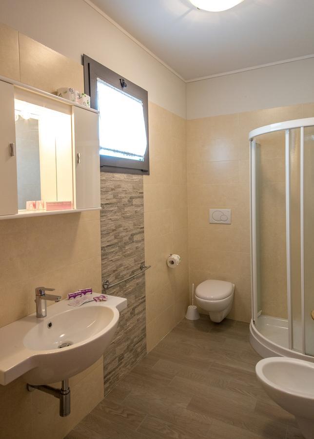 Residence California ลิโดดิเยโซโล ภายนอก รูปภาพ