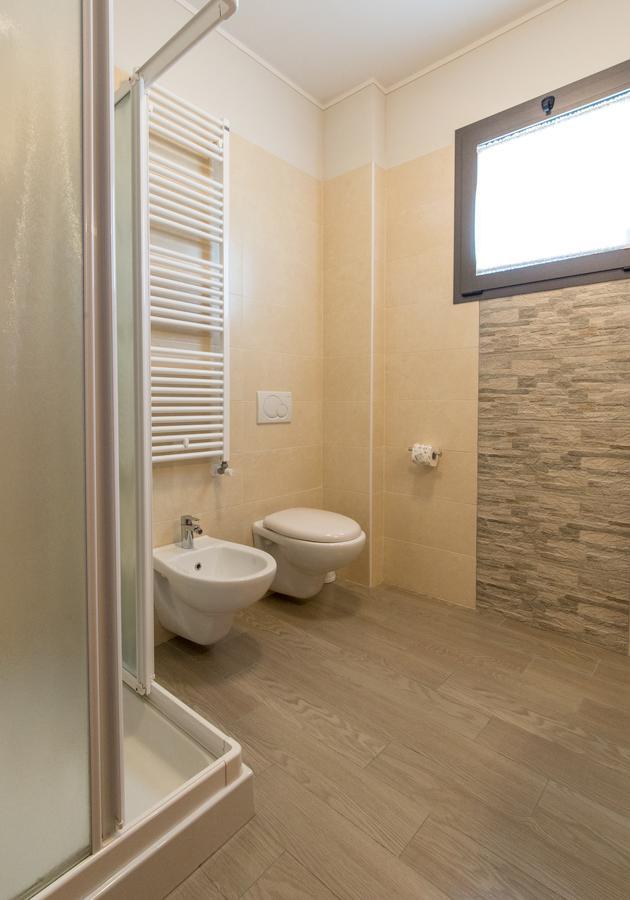 Residence California ลิโดดิเยโซโล ภายนอก รูปภาพ